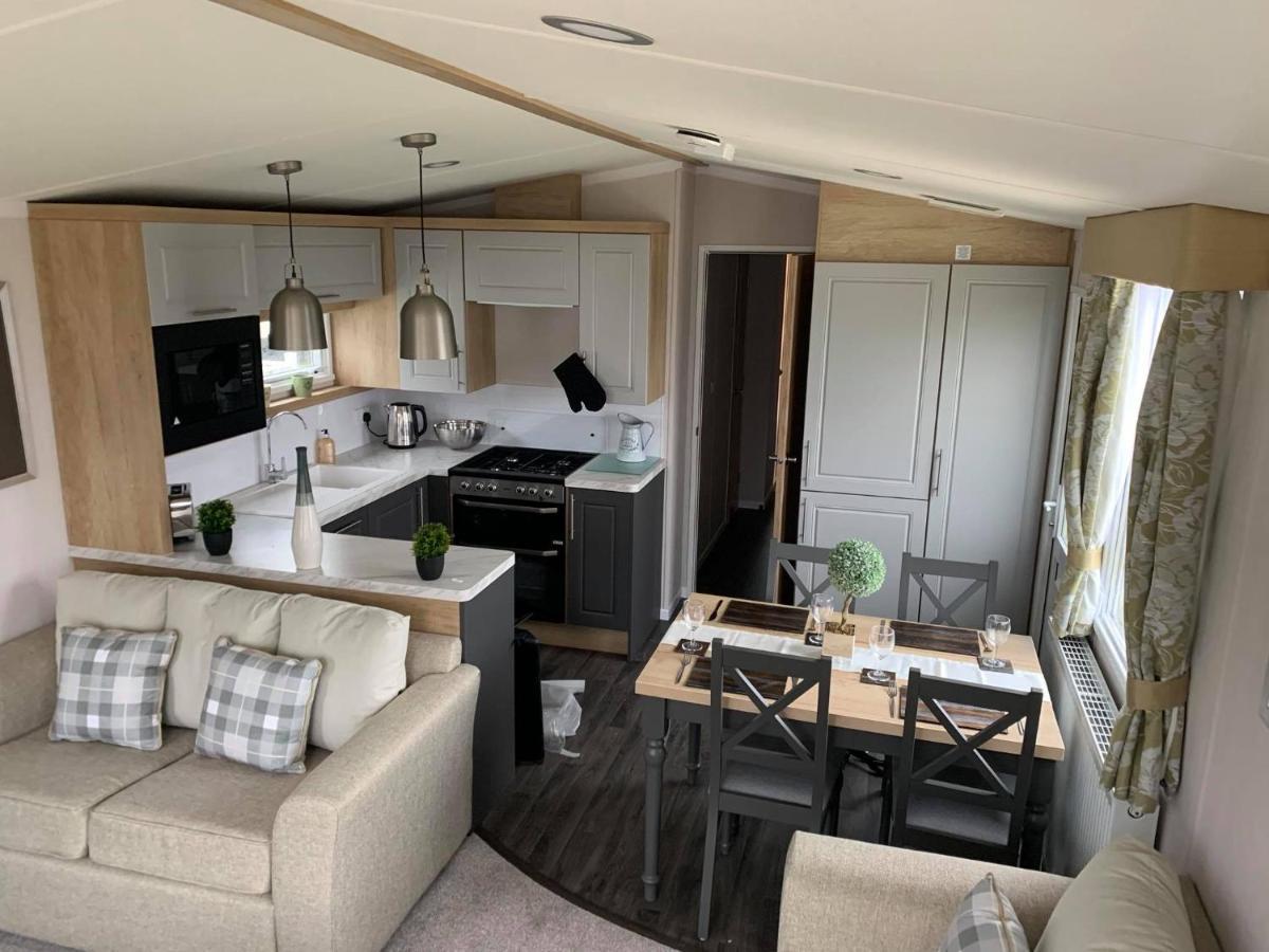 3 Bed Presitage Caravan Doniford Bay Saint Decumans Buitenkant foto