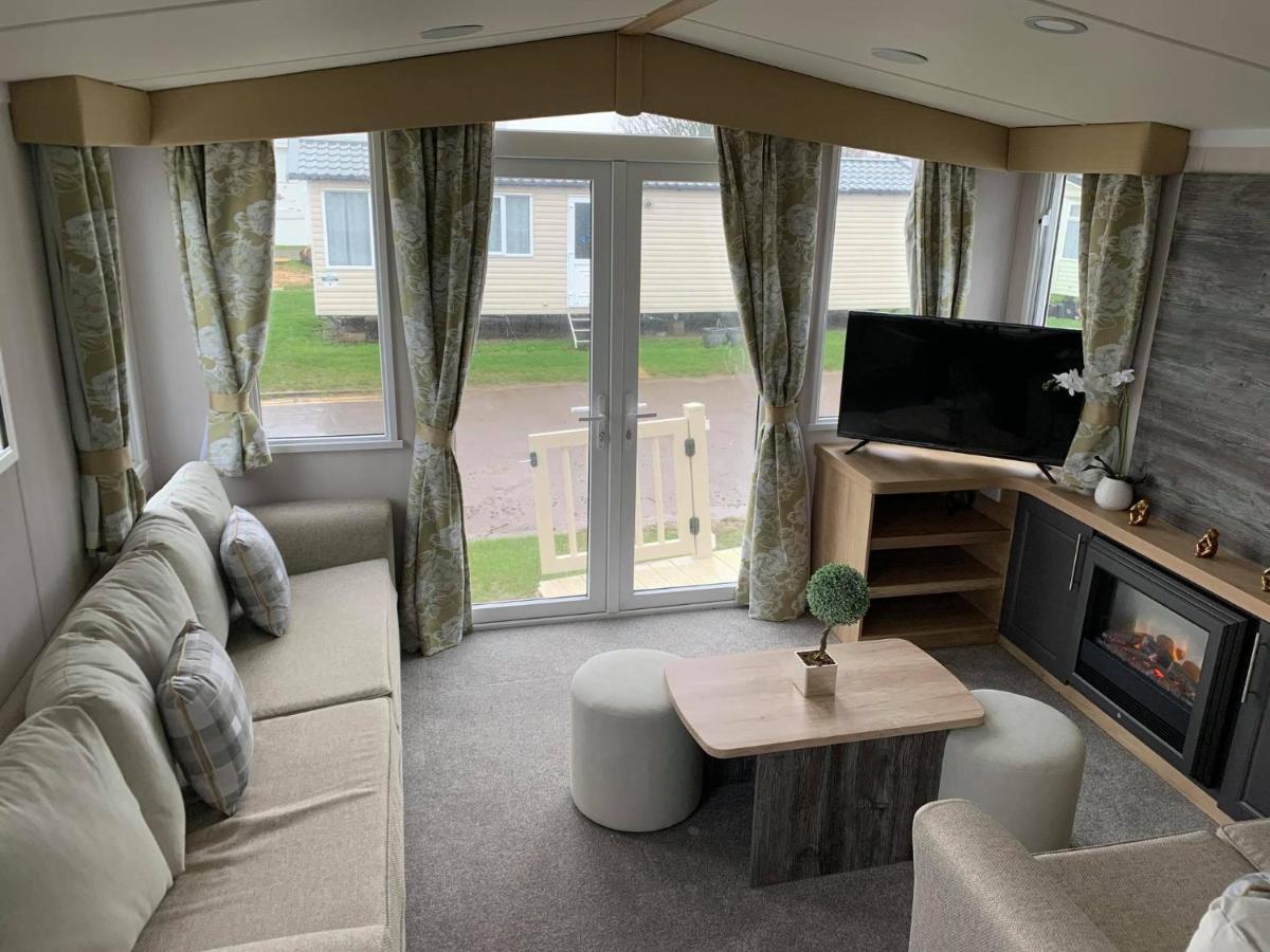 3 Bed Presitage Caravan Doniford Bay Saint Decumans Buitenkant foto