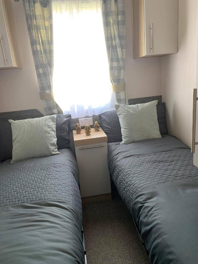 3 Bed Presitage Caravan Doniford Bay Saint Decumans Buitenkant foto